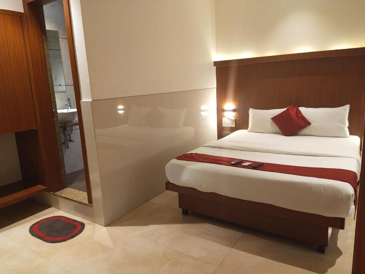 Hotel Monarch Express Near Karnala Sports Academy Panvel,Navi Mumbai Extérieur photo