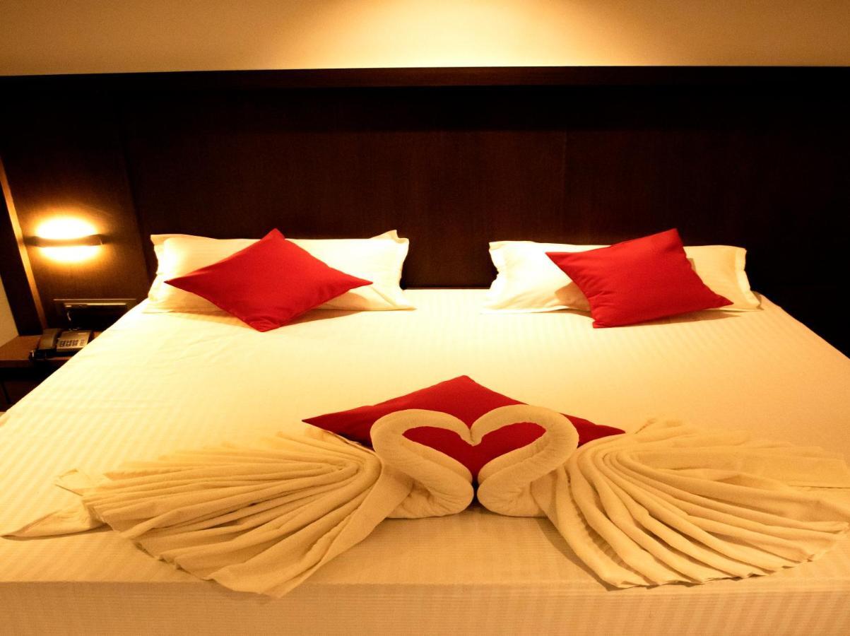 Hotel Monarch Express Near Karnala Sports Academy Panvel,Navi Mumbai Extérieur photo